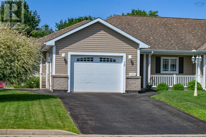 Property Photo:  12 Beckwith                Berwick, Ns  NS B0P 1E0 