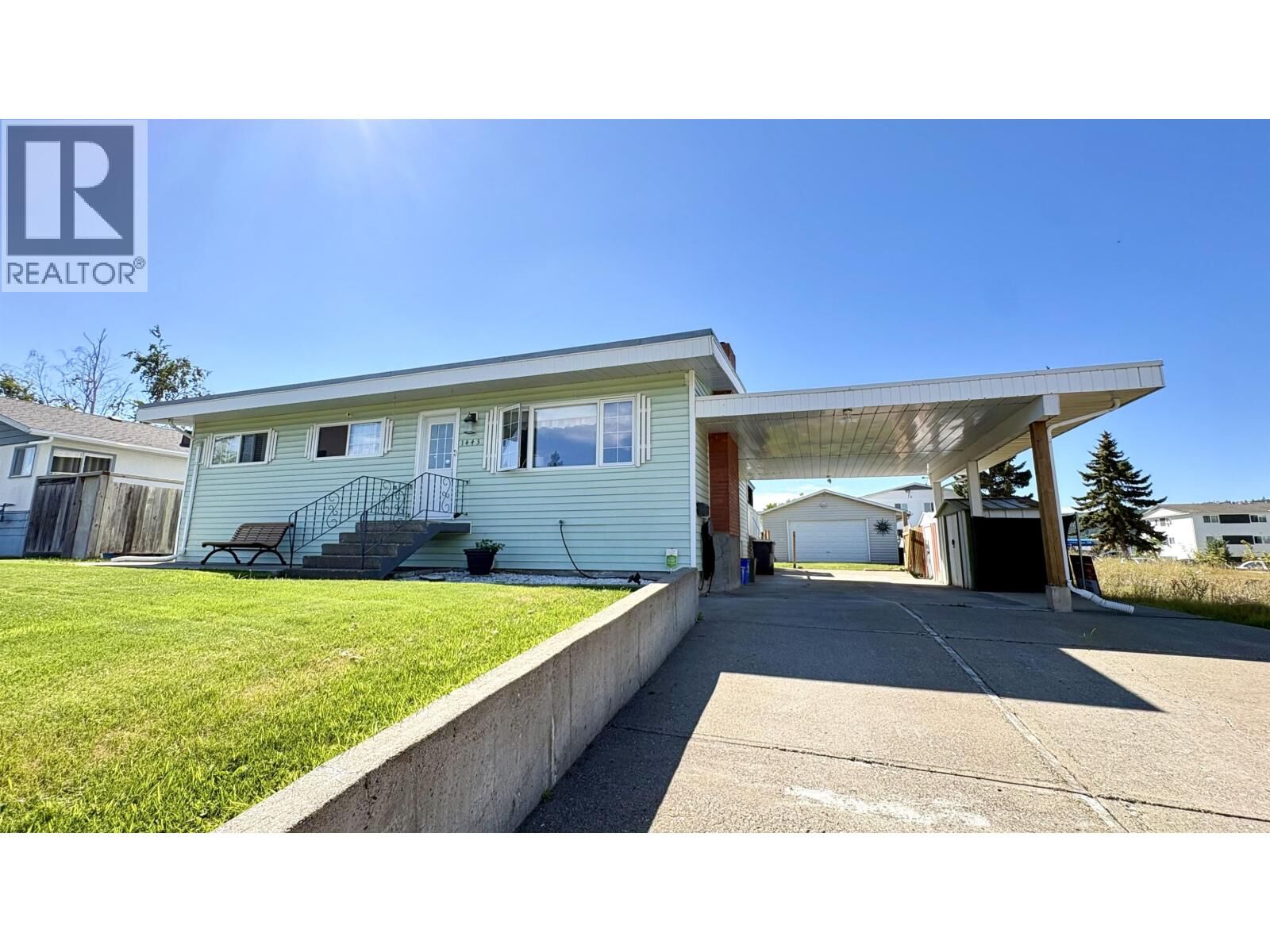 Property Photo:  1443 Jubilee Avenue  BC V2M 4B3 