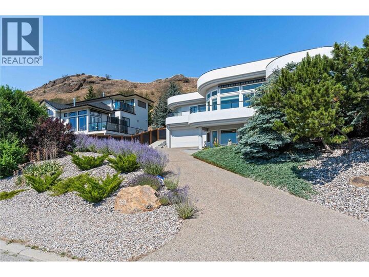Property Photo: 759 Middleton Way BC V1B 2V4