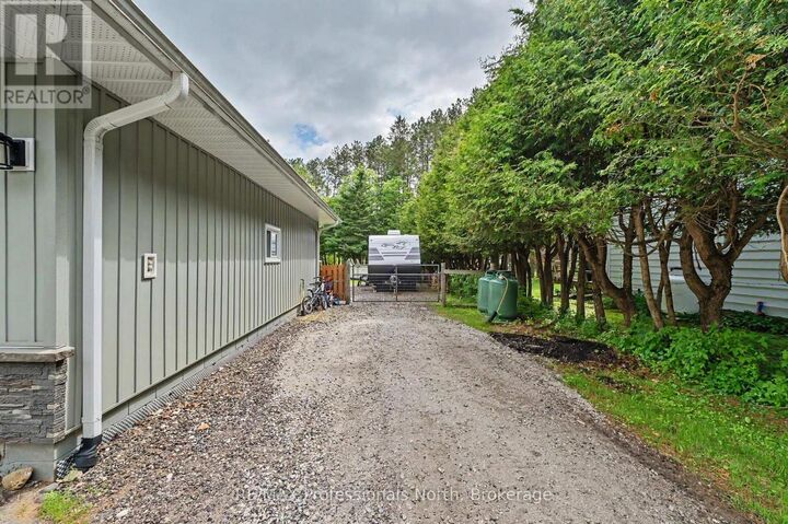 Property Photo: 12 Stouffer Street ON K0M 2K0