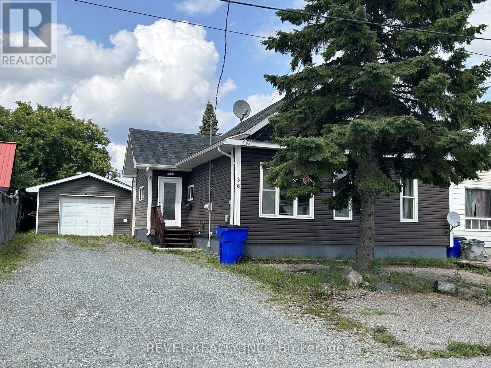 Property Photo: 56 Strachan Avenue ON P0N 1H0