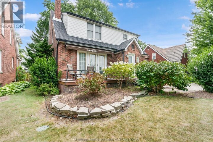 Property Photo: 561 Queen Street ON N7M 2J7