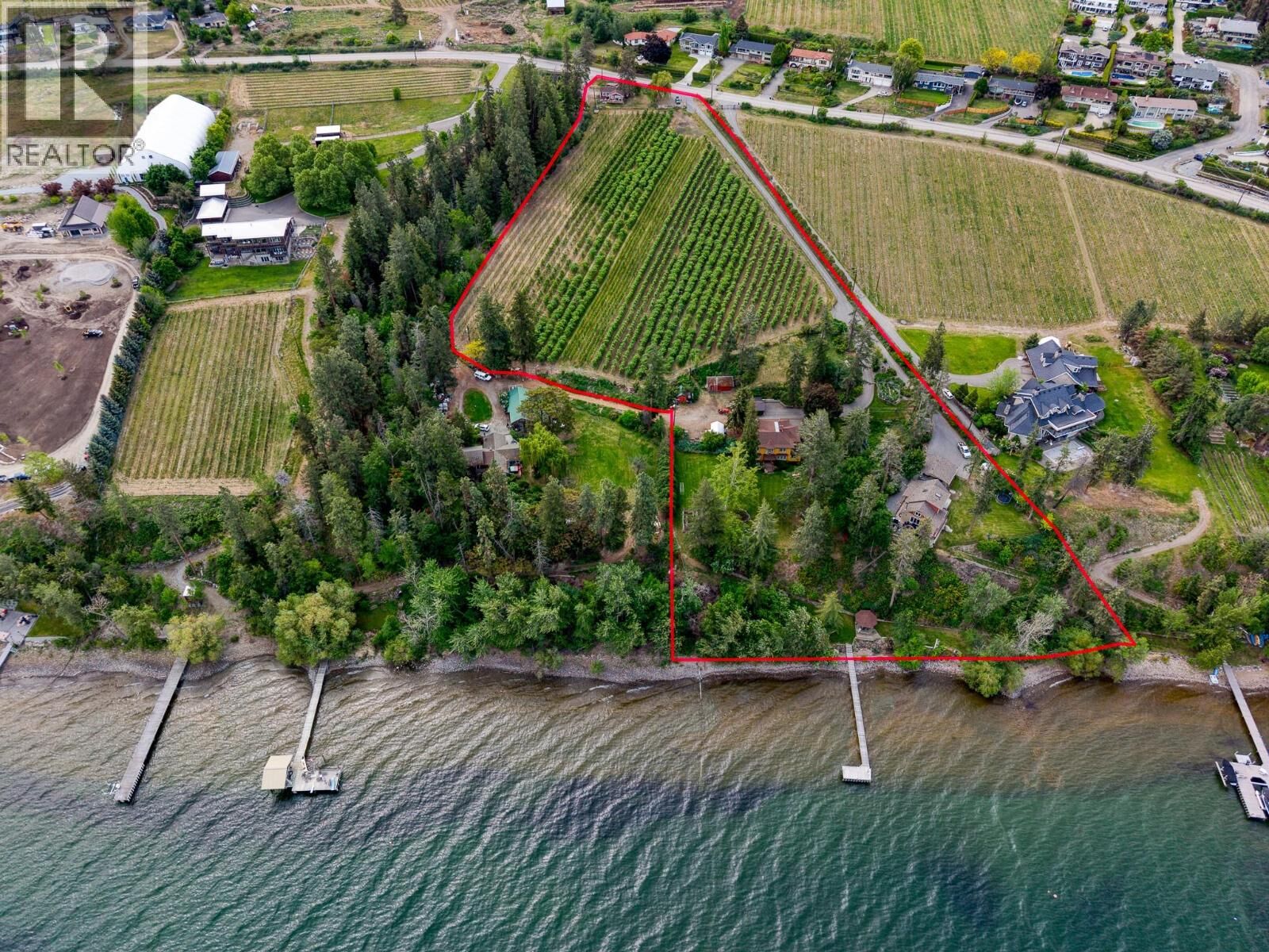 Property Photo: 4852-4858 Lakeshore Road BC V1W 4H7