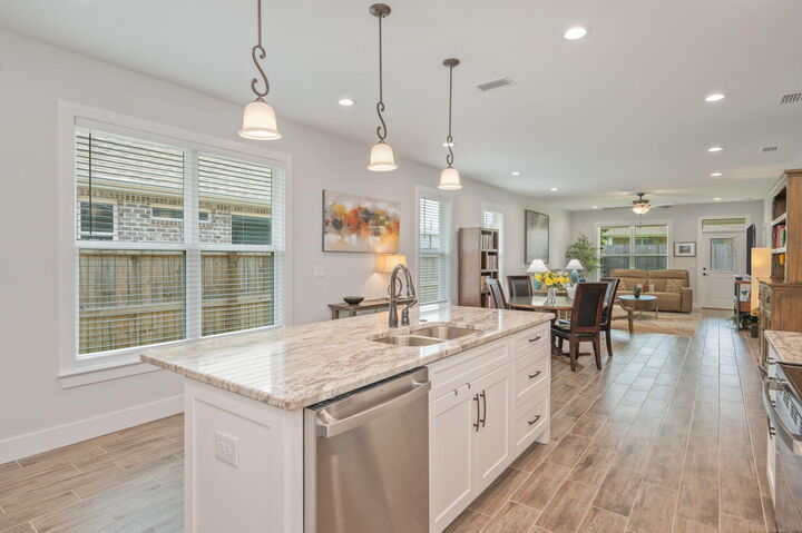 Property Photo: 936 Harrelson Drive FL 32547