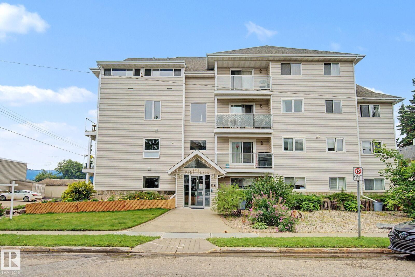 Property Photo:  224 Church Road 302  AB T7X 3E9 