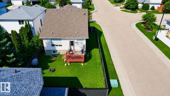 Property Photo:  3799 21 Street NW  AB T6T 1P3 