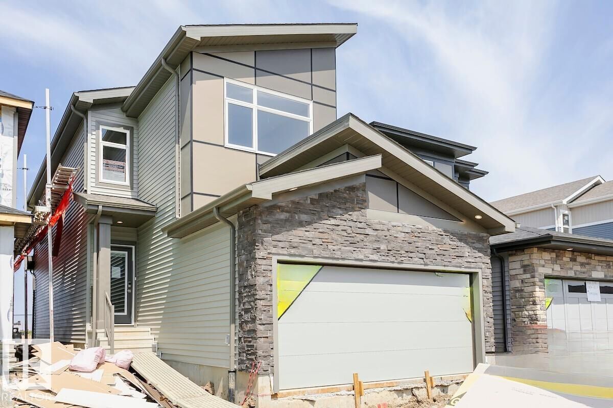 Property Photo:  2815 62 Street SW  AB T6X 3G4 