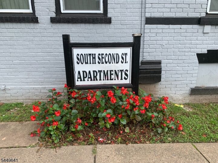 Property Photo: 1301 S 2nd St NJ 07063