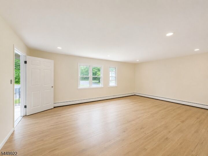 Property Photo:  28 Carr St 1  NJ 07442 