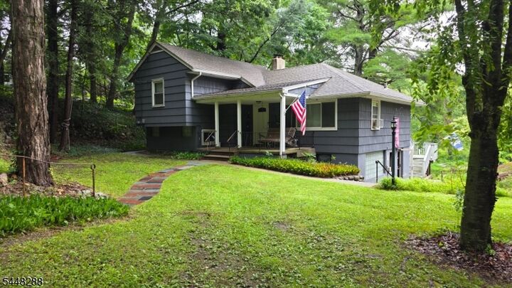 Property Photo:  91 Goldfinch Ln  NJ 07421 