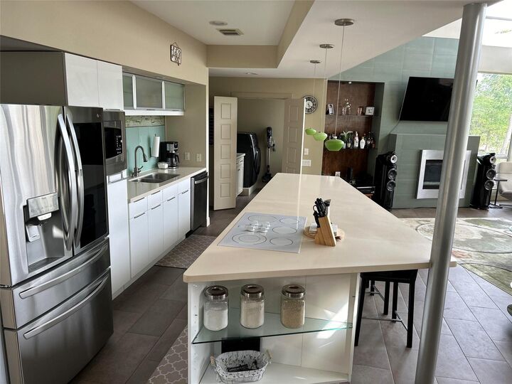 Property Photo:  68 Edgewater Way  TX 77364 