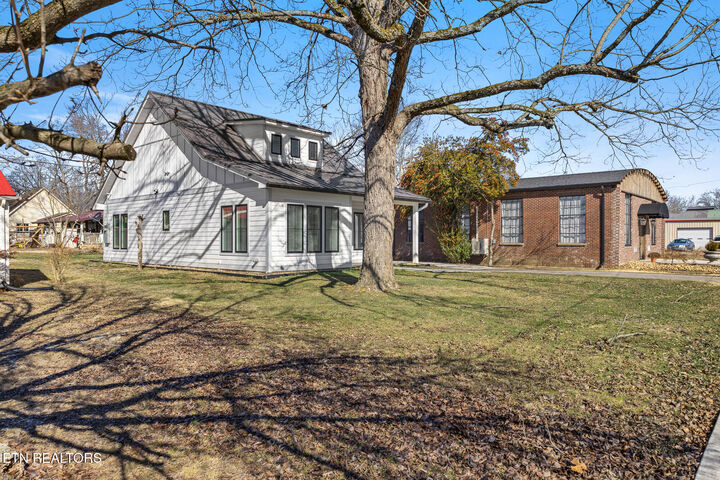 Property Photo:  103 E Main St  TN 37329 