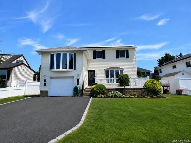 Property Photo: 42 Marbourne Road NY 11714