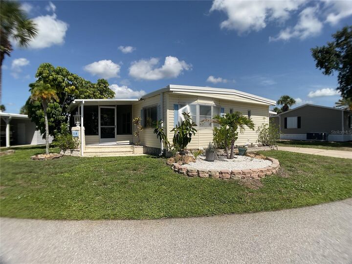 Property Photo:  2100 Iroquois Trail 116  FL 33980 