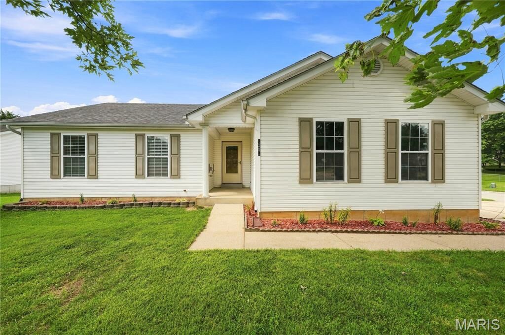 Property Photo:  4208 NW Point Drive  MO 63051 