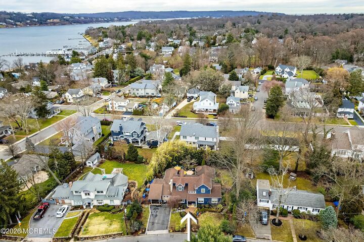 Property Photo:  71 Oak Place  NJ 07704 