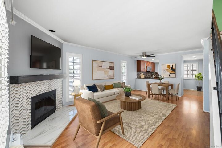Property Photo:  1411 Robinson Ave 14  CA 92103 