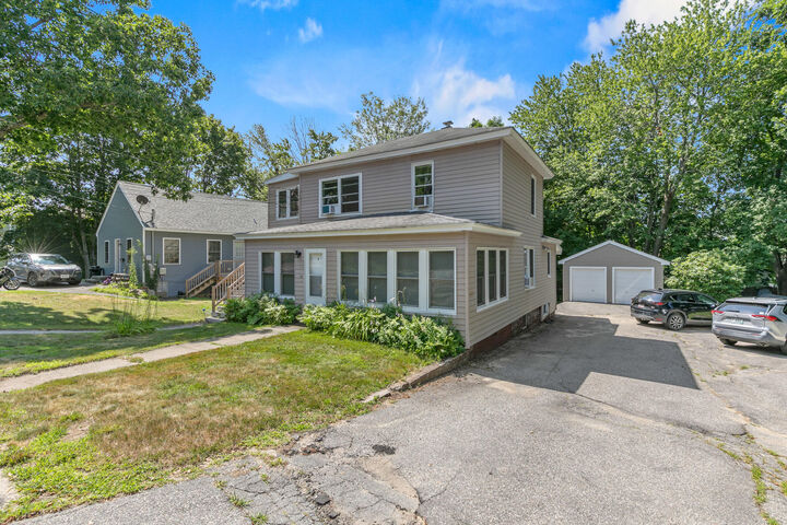 Property Photo:  17 Bateman Street  ME 04073 