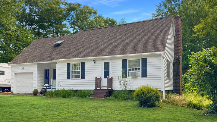 Property Photo: 185 Lebanon Street ME 04073