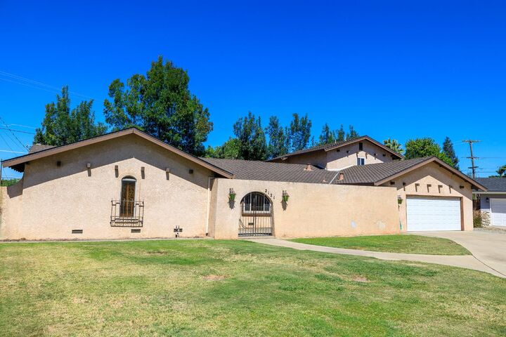 Property Photo:  2121 Cumberland Drive  CA 95382 