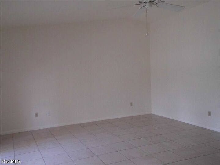 Property Photo:  111 Doveside Lane  FL 33936 