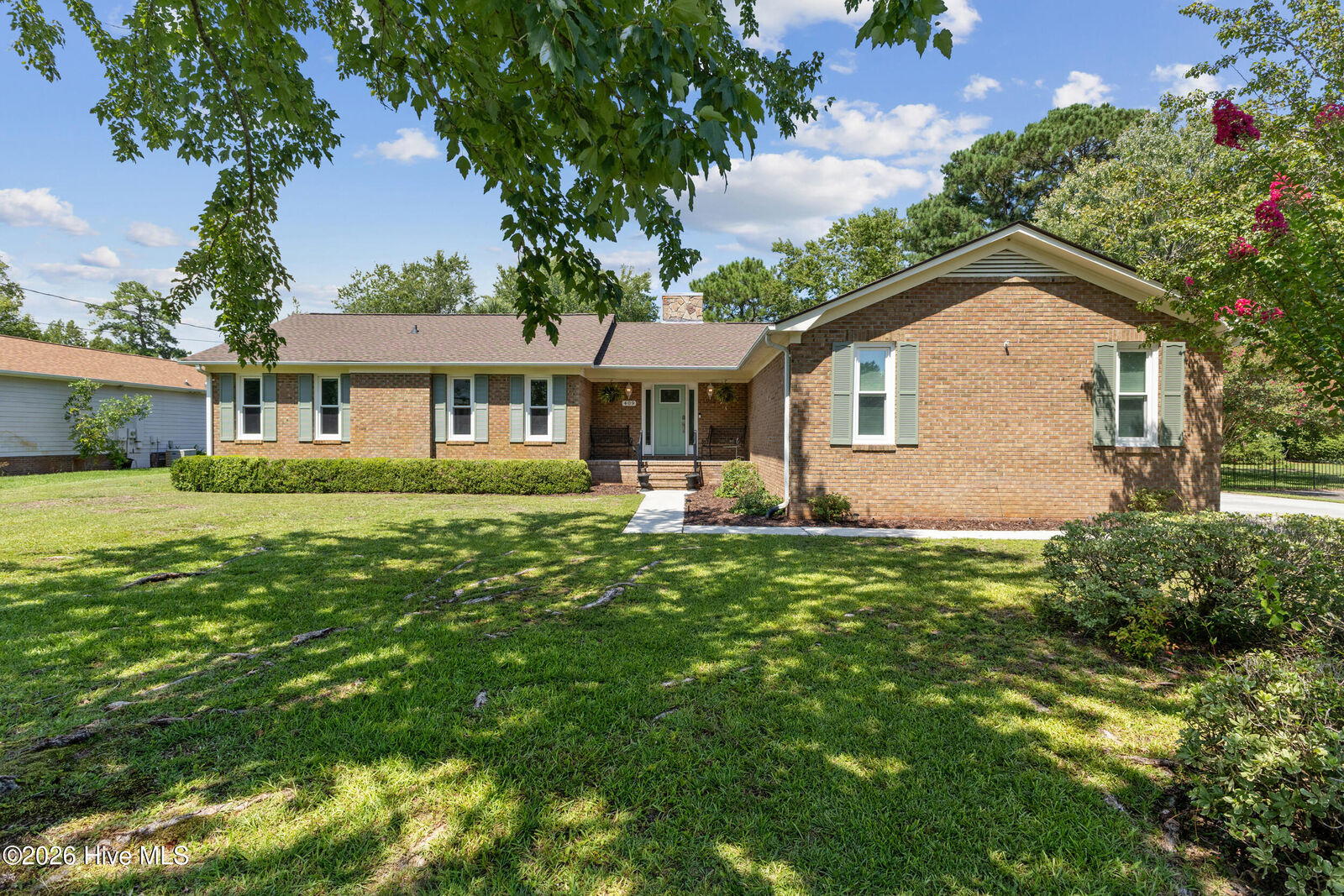 Property Photo: 409 Derby Down Way NC 28409