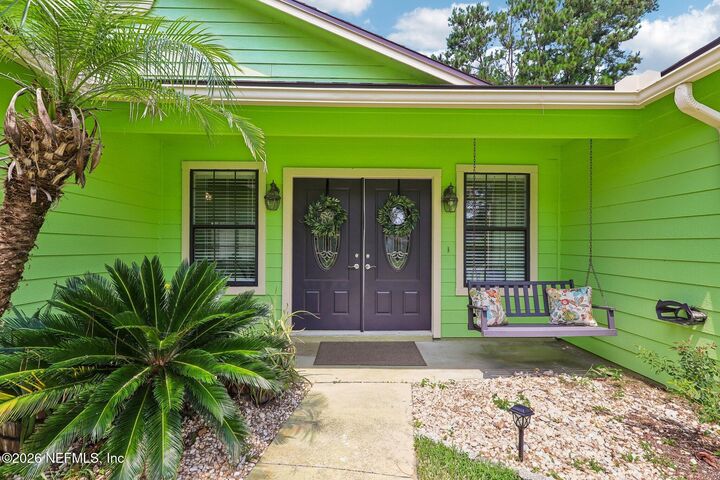 Property Photo:  1864 Sherwood Drive  FL 32068 