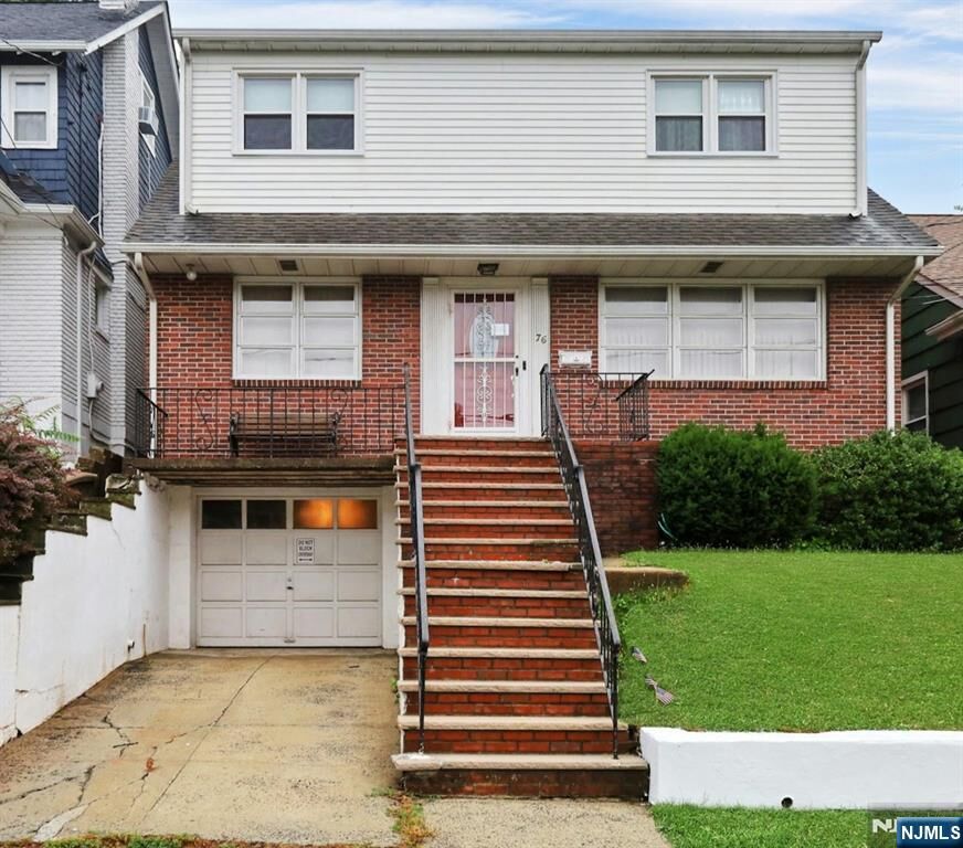 Property Photo:  76 Prospect Avenue  NJ 07031 