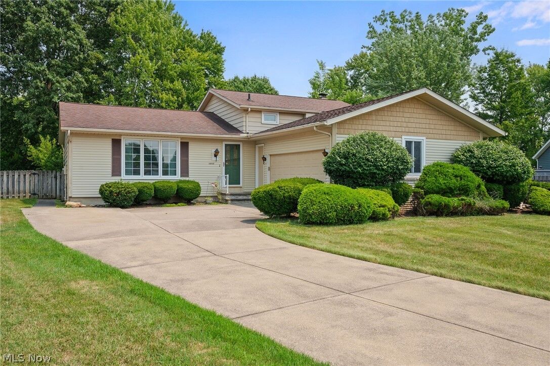 Property Photo: 20548 Holly Circle OH 44149