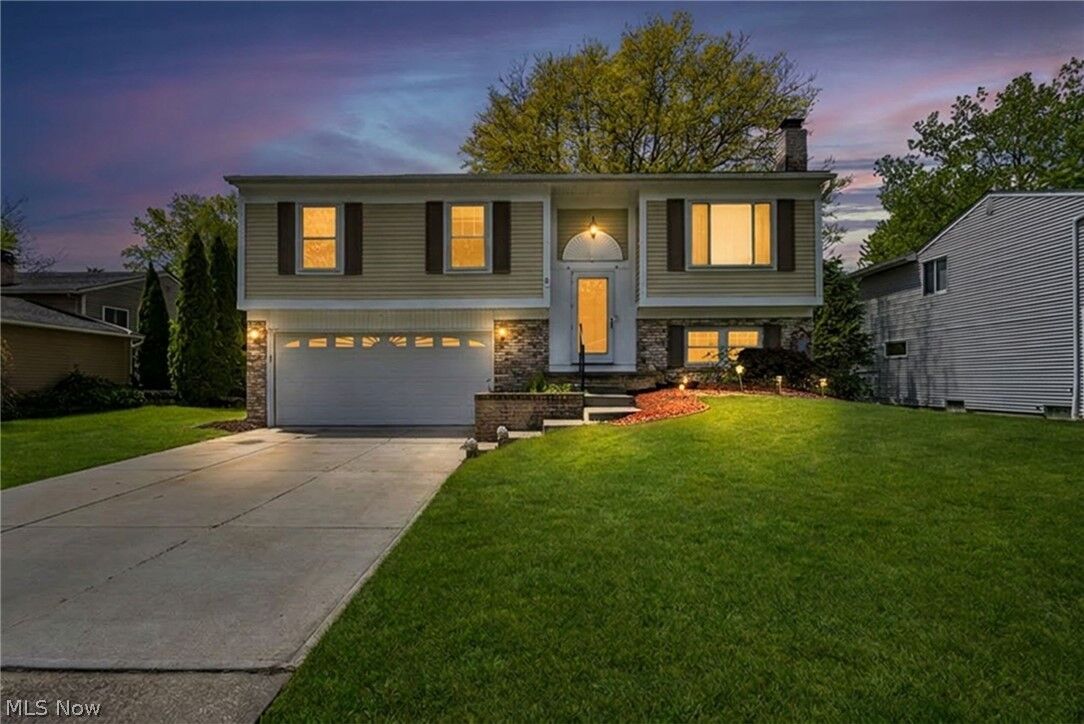 Property Photo: 8600 Brentwood Drive OH 44138