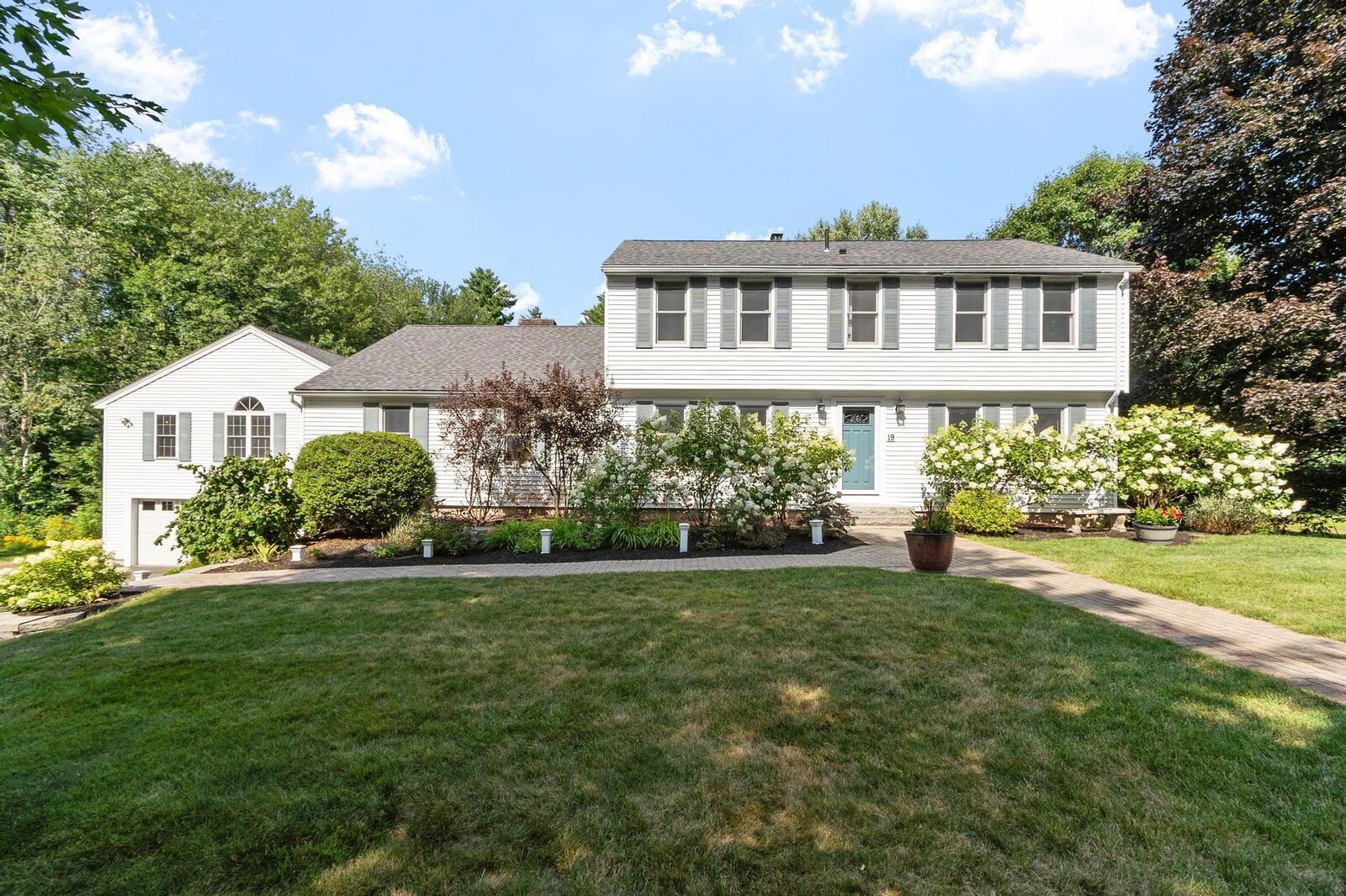 Property Photo: 19 Randall Lane NH 03841