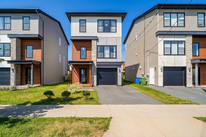81 Mica Crescent — photo 1
