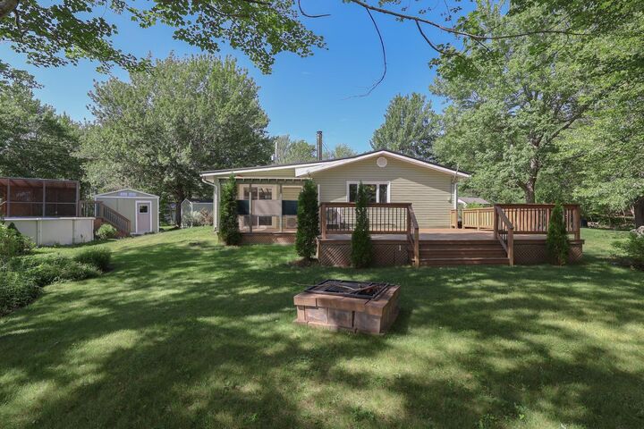 Property Photo:  21 Lakeview Road  NS B0R 1E0 
