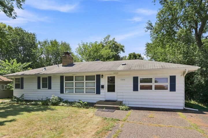 Property Photo:  5355 Northport Drive  MN 55429 