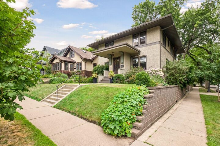 Property Photo:  2116 Fairmount Avenue  MN 55105 