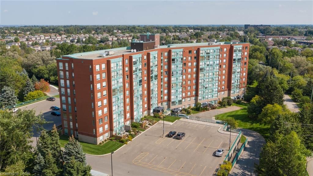 Property Photo:  55 Blue Springs Drive 804  ON N2J 4T3 