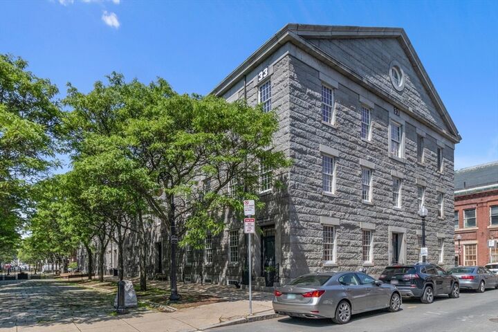 Property Photo:  33 3rd Avenue U202  MA 02129 