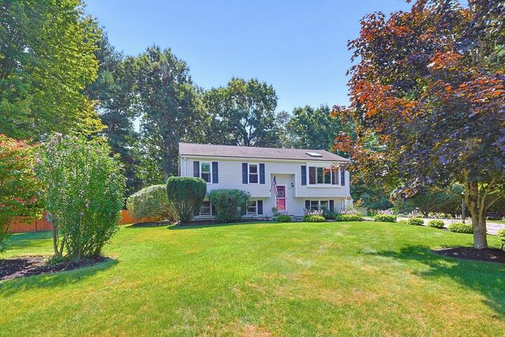 Property Photo: 29 Tide Meadows Dr MA 02779
