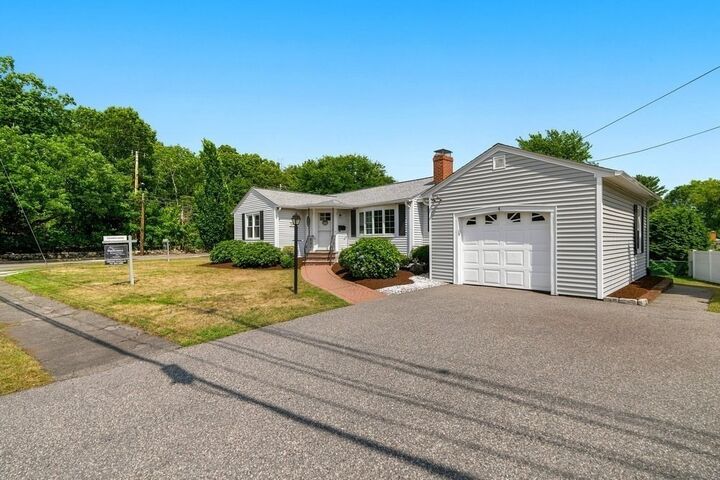 Property Photo:  4 Abbott Rd  MA 02452 