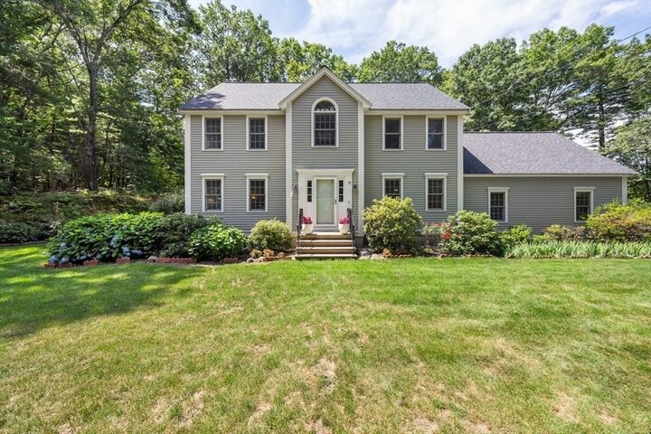 Property Photo:  77 Tadmuck Road  MA 01886 