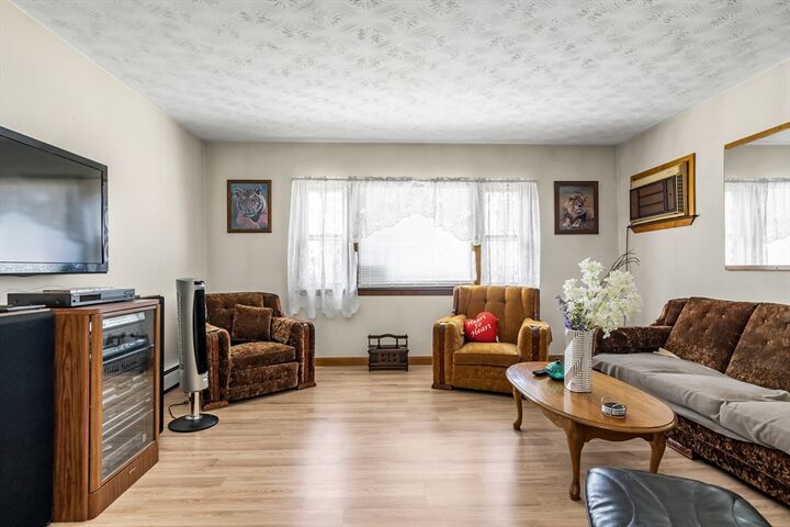 Property Photo:  378 Haverhill St  MA 01840 