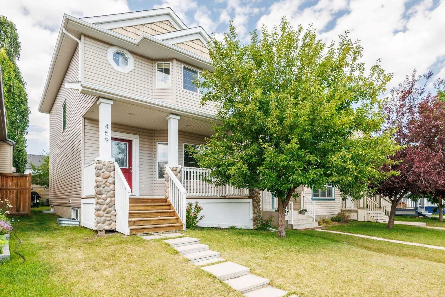 Property Photo: 459 Evermeadow Road SW AB T2Y 4W4