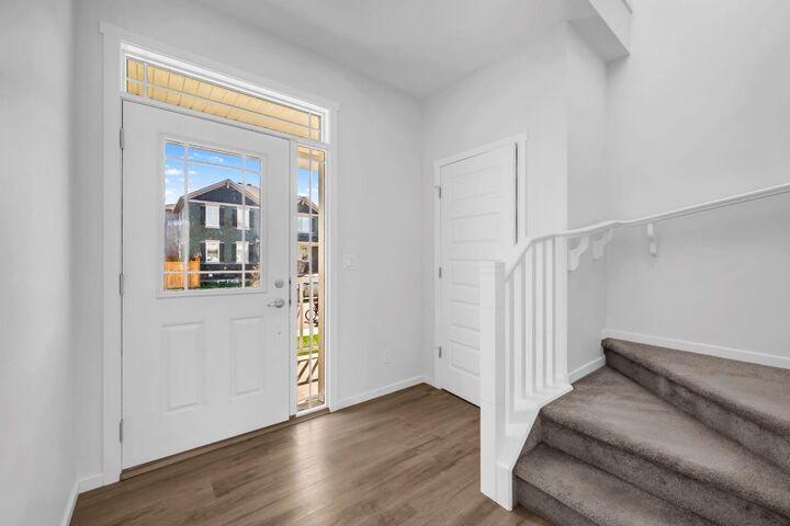 Property Photo:  641 Southwinds Close SW  AB T4B 5L5 