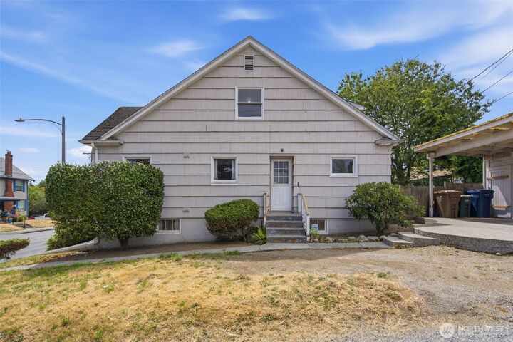 Property Photo:  712 S Union Avenue  WA 98405 