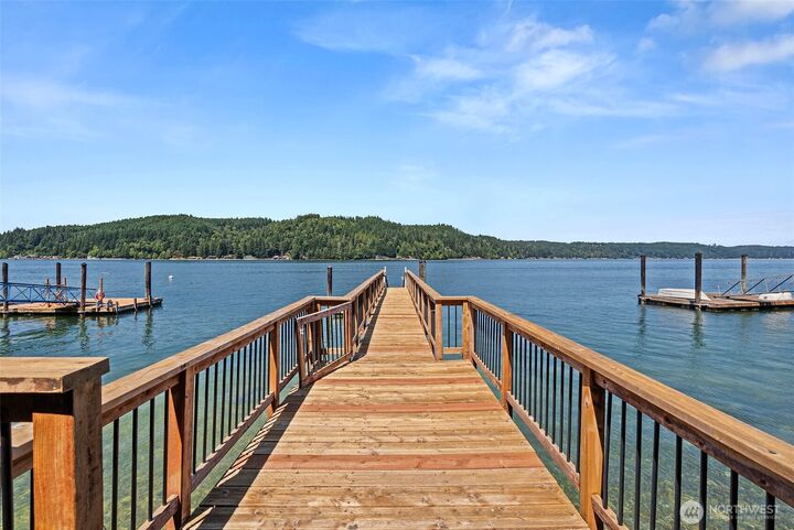 Property Photo:  9471 E State Route 106  WA 98592 