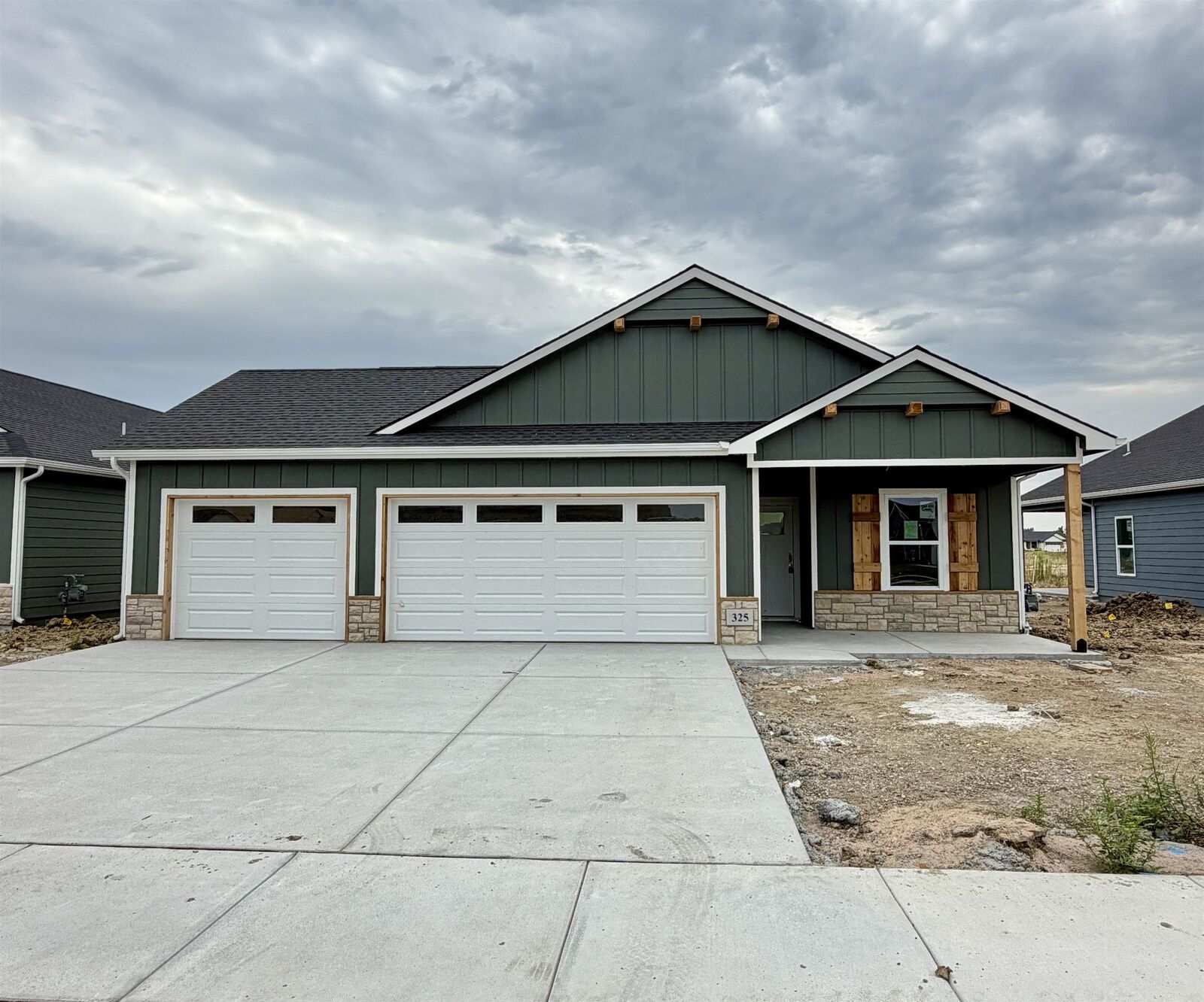 Property Photo: 325 N Woodstone St KS 67037-7821