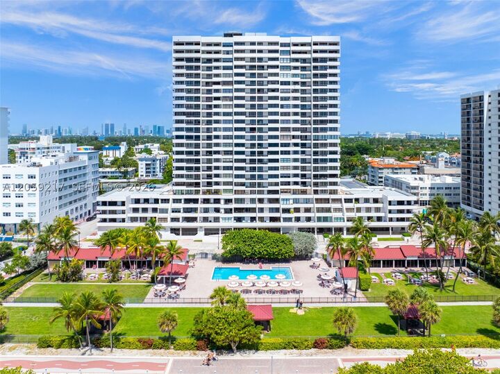 Property Photo: 2555 Collins Ave 1511 FL 33140
