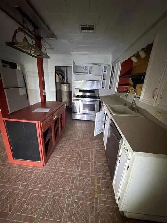 Property Photo:  3508 Center Street  LA 70607 