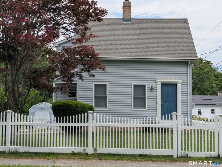 Property Photo: 10 Shore Road CT 06385
