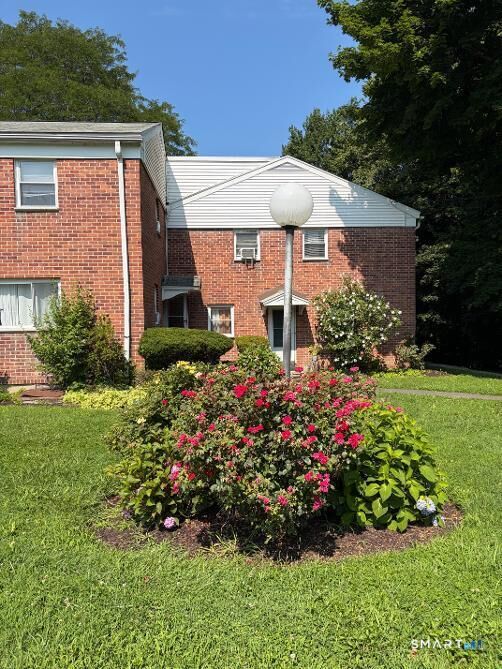 Property Photo:  51-71 Park Avenue Om8  CT 06810 